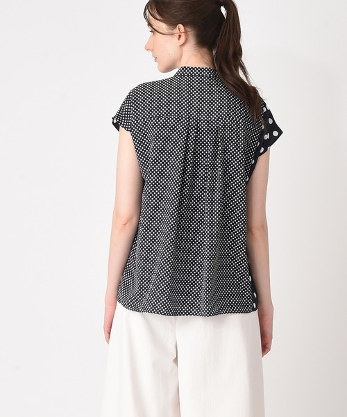 RAW FUDGE（ローファッジ）の「イレギュラードット切替ブラウス（シャツ/ブラウス・レディース・ブラック/オフホワイト/ネイビー・M）」の8枚目の写真