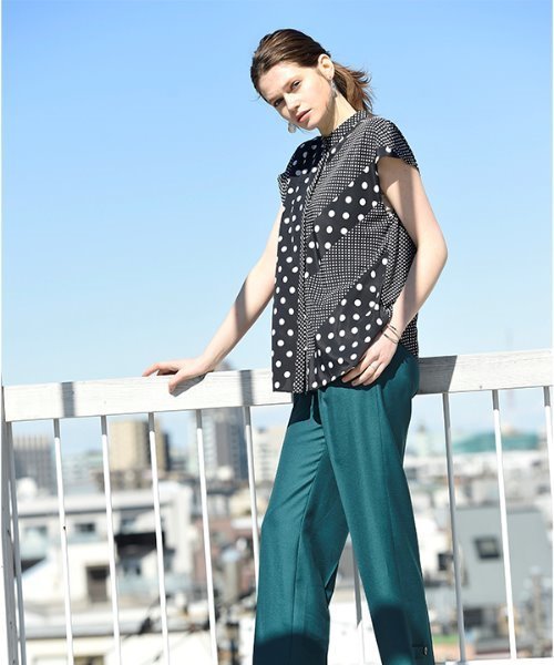 RAW FUDGE（ローファッジ）の「イレギュラードット切替ブラウス（シャツ/ブラウス・レディース・ブラック/オフホワイト/ネイビー・M）」の12枚目の写真