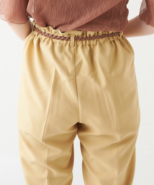 natural couture(ナチュラルクチュール)の「編み込みベルト付きパンツ(その他パンツ・レディース・ブラック/イエロー/ミント/ライトベージュ・FREE)」の21枚目の写真