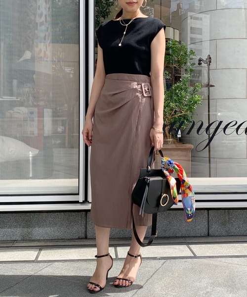 LOUNGEDRESS（ラウンジドレス）の「リネンライクニットワンピース（ワンピース・レディース・ブラウン/イエロー・FREE）」の16枚目の写真