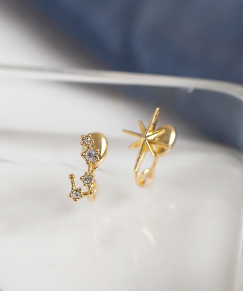 ANEMONE（アネモネ）の「ビジューが紡ぐ星座イヤリング（イヤリング・レディース・B/J/D/L/C/K/A/I/G/E/F/H・FREE）」の2枚目の写真