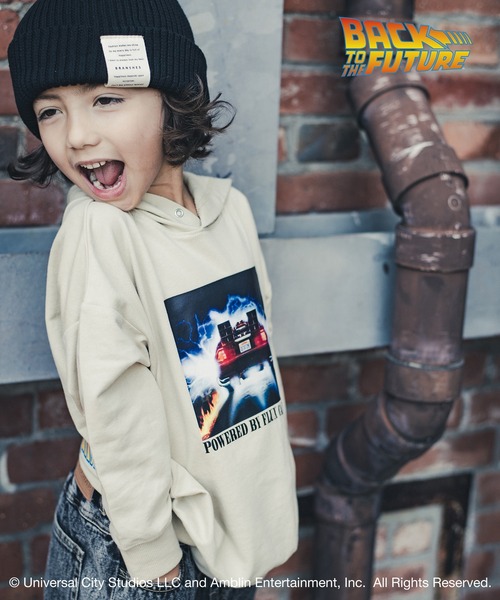 RADCHAP(ラッドチャップ)の「【RADCHAP×BACK TO THE FUTURE】 フードトレーナー(パーカー・キッズ・ブラック/ベージュ・110cm/100cm/120cm/130cm/140cm)」の4枚目の写真