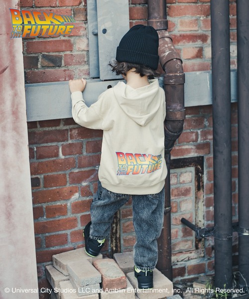 RADCHAP(ラッドチャップ)の「【RADCHAP×BACK TO THE FUTURE】 フードトレーナー(パーカー・キッズ・ブラック/ベージュ・110cm/100cm/120cm/130cm/140cm)」の7枚目の写真