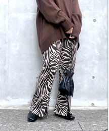 prose verse | 【美脚シルエット】アニマル柄スリット入りパンツ(その他パンツ)