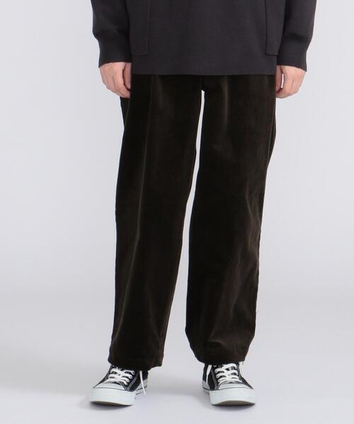J.PRESS YORK STREET(ジェイプレスヨークストリート)の「【UNISEX】ソフトサーモコーデュロイストレッチ ワイドパンツ(その他パンツ・メンズ・グレー系/黄土色系/カーキ系・SMALL/LARGE)」の3枚目の写真