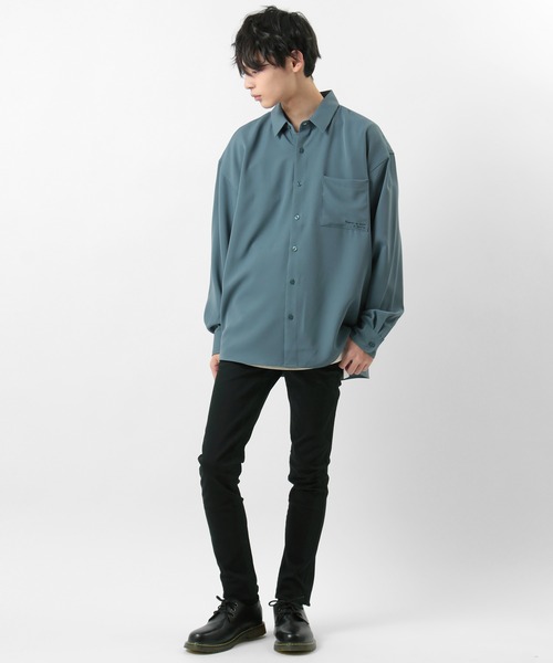 make a ray!(メイク ア レイ!)の「red cap girl イラストアート バックプリント オーバーサイズシャツ(シャツ/ブラウス・メンズ・ブラック/ベージュ/ブルー・M/L)」の16枚目の写真