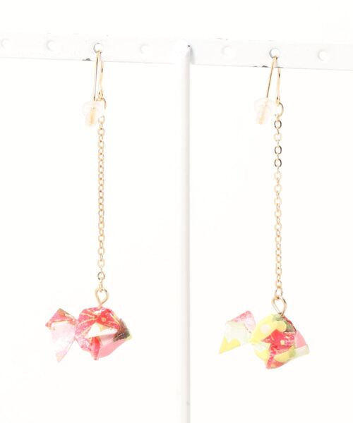 倭物やカヤ(ワモノヤカヤ)の「【倭物やカヤ】揺れ金魚ピアス(ピアス(両耳用)・レディース・レッド/ピンク/インディゴブルー/ブルー/その他/桜/ライトパープル/スミクロ/キナリ・FREE)」の14枚目の写真