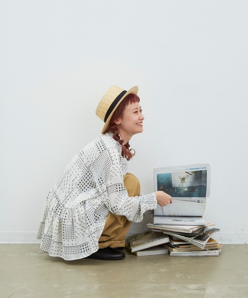 MERLOT（メルロー）の「パッチワーク柄ティアードブラウス（シャツ/ブラウス・レディース・ホワイト/ネイビー・FREE）」の18枚目の写真