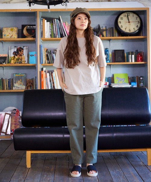 RIKKA FEMME(リッカファーム)の「【ムラサキスポーツ別注】RIKKA FEMME/リッカファム ルーズシルエット チノパンツ R21SS214(チノパンツ・レディース・ブラック/ベージュ/カーキ・M/L)」の20枚目の写真