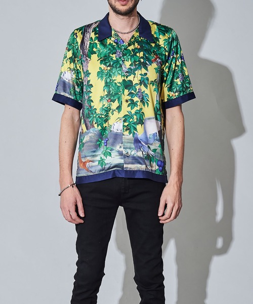 NO ID.(ノーアイディ)の「【NO ID.】Scarf Switch Open Collar Shirt / スカーフ 切替 オープン カラー シャツ(ポロシャツ・メンズ・グリーン/ブラック/イエロー・2/1)」の4枚目の写真