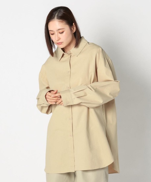 UNRELISH（アンレリッシュ）の「ビッグゆるチュニックシャツ（シャツ/ブラウス・レディース・ブラック/ベージュ・MEDIUM）」の17枚目の写真