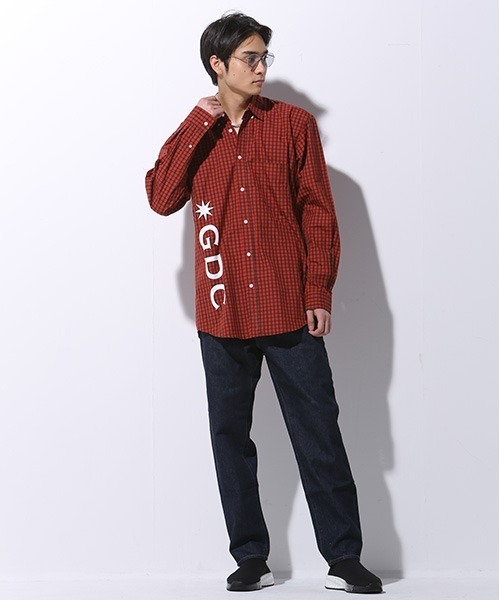 GDC（ジーディーシー）の「LOGO CHECK SHIRT（シャツ/ブラウス・メンズ・ホワイト/ブラック/レッド・SMALL/MEDIUM/LARGE）」の7枚目の写真