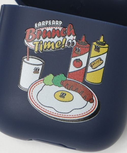 ALAND(エーランド)の「earpearp/Brunch time AirPodsケース 2946610(ヘッドフォン/イヤホン・レディース・ネイビー・XX-SMALL)」の6枚目の写真