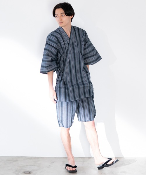 ゆかた館グレース(ユカタカングレース)の「甚平(浴衣・メンズ・ホワイト/ブラック/ベージュ/ネイビー/ブルー/ダークグレー/ブラック系その他/ダークブルー/ブルー系その他/ブラック系その他2・MEDIUM/LARGE/X-LARGE)」の10枚目の写真
