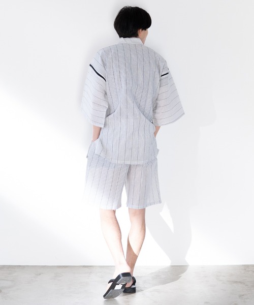 ゆかた館グレース(ユカタカングレース)の「甚平(浴衣・メンズ・ホワイト/ブラック/ベージュ/ネイビー/ブルー/ダークグレー/ブラック系その他/ダークブルー/ブルー系その他/ブラック系その他2・MEDIUM/LARGE/X-LARGE)」の13枚目の写真