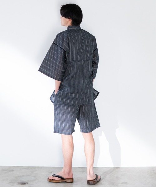 ゆかた館グレース(ユカタカングレース)の「甚平(浴衣・メンズ・ホワイト/ブラック/ベージュ/ネイビー/ブルー/ダークグレー/ブラック系その他/ダークブルー/ブルー系その他/ブラック系その他2・MEDIUM/LARGE/X-LARGE)」の18枚目の写真