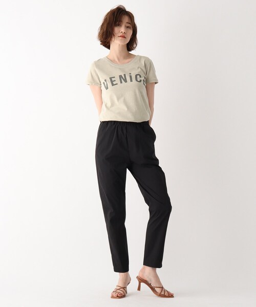 JET（ジェット）の「◆【ウォッシャブル】天竺ロゴプリントラウンドネックTシャツ（Tシャツ/カットソー・レディース・ホワイト/カーキ/ライトベージュ/チャコールグレー・80/04/06）」の8枚目の写真