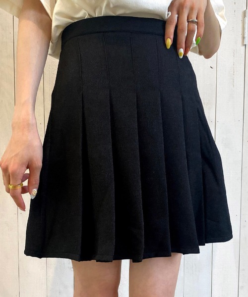 SPINNS（スピンズ）の「プリーツスカートショートパンツ（スカート・レディース・ホワイト/ベージュ/ブラック・ONESIZE）」の21枚目の写真