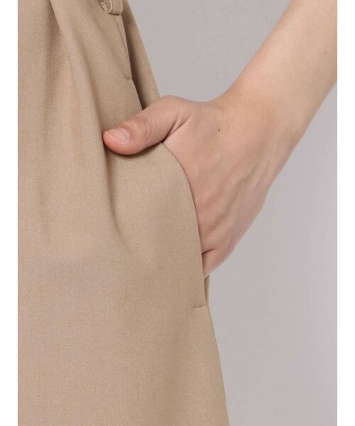 RESEXXY(リゼクシー)の「ベルテッドケープコート【セットアップ着用可能】(その他アウター・レディース・ベージュ/ブラウン/グリーン・FREE)」の12枚目の写真