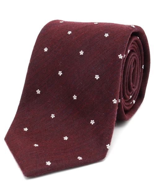 SHIPS（シップス）の「SD: ウール/シルク ワンポイント フラワーコモン ネクタイ（ネクタイ・メンズ・チャコールグレー/ブラウン/ワイン/コバルトブルー/ネイビー/パープル・6）」の16枚目の写真
