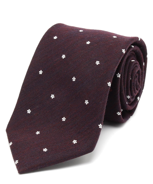 SHIPS（シップス）の「SD: ウール/シルク ワンポイント フラワーコモン ネクタイ（ネクタイ・メンズ・チャコールグレー/ブラウン/ワイン/コバルトブルー/ネイビー/パープル・6）」の21枚目の写真
