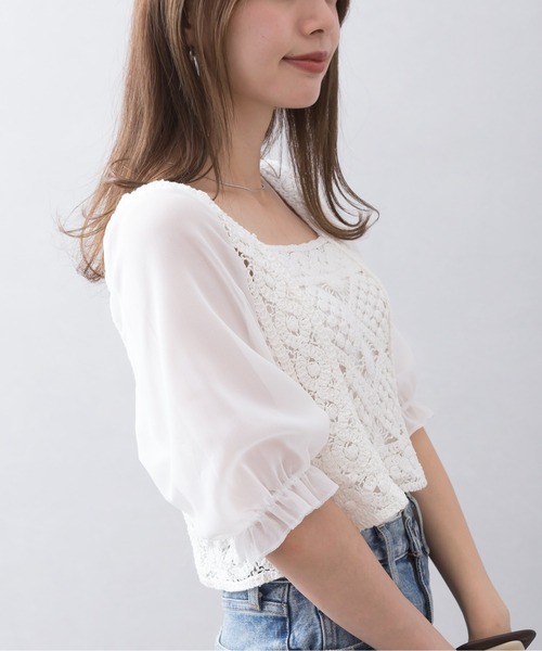 SpRay（スプレイ）の「かぎ針スクエアネック（シャツ/ブラウス・レディース・ベージュ/オフホワイト・FREE）」の3枚目の写真