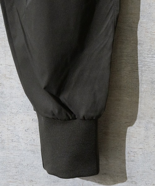 JOHN'S CLOSET（ジョンズクローゼット）の「【13】バックル＆テープ付きジョガーカーゴパンツ（カーゴパンツ・メンズ・ブラック/オリーブ・MEDIUM/LARGE）」の14枚目の写真