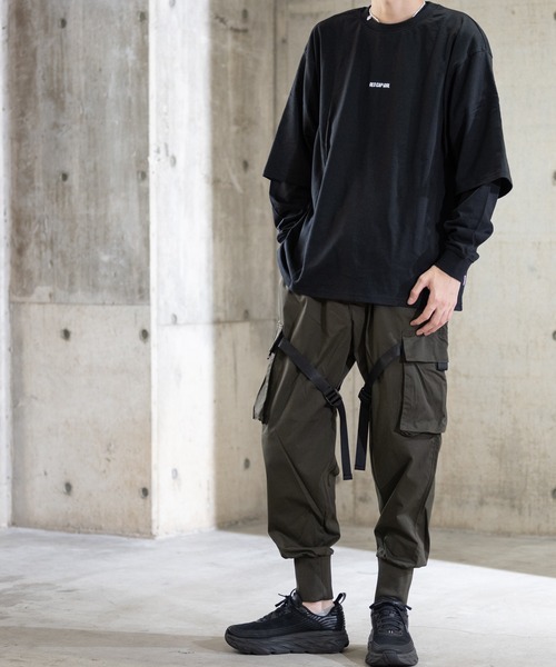 JOHN'S CLOSET（ジョンズクローゼット）の「【13】バックル＆テープ付きジョガーカーゴパンツ（カーゴパンツ・メンズ・ブラック/オリーブ・MEDIUM/LARGE）」の6枚目の写真