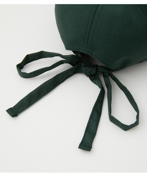 AZUL by moussy（アズールバイマウジー）の「BACK RIBBON TWILLCAP/バックリボンツイルキャップ（キャップ・レディース・ダークブラウン/ダークグリーン/ブラック・FREE）」の4枚目の写真