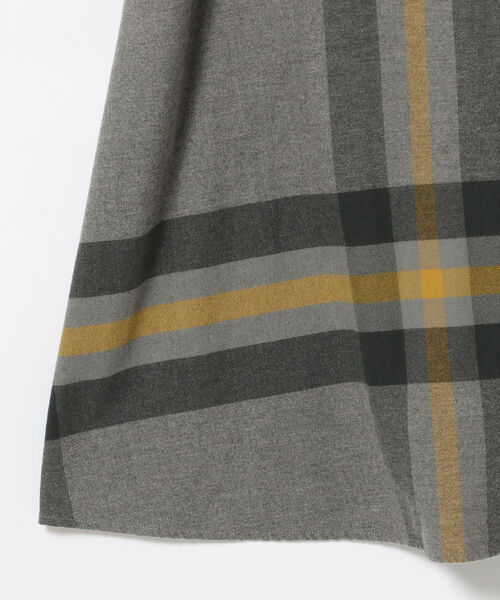 BEAMS BOY（ビームスボーイ）の「BEAMS BOY / ビッグ タータン ワンピース（ワンピース・レディース・ネイビー/グレー/レッド・ONE SIZE）」の22枚目の写真