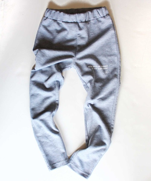 THE CASUAL(カジュアル)の「セットアップ プリント ロゴ ビッグ プルオーバー パーカー スウェット パンツ キッズ(パーカー・キッズ・ホワイト系その他2/ホワイト系その他/ブラック・110cm/120cm/140cm/160cm/130cm/150cm)」の8枚目の写真