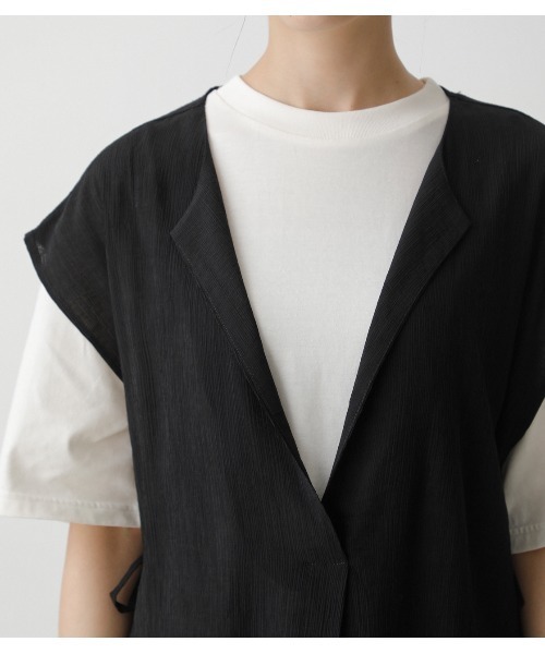 AZUL by moussy（アズールバイマウジー）の「LONG VEST SET ONEPIECE/ロングベストセットワンピース（ワンピース・レディース・ブラック/ダークグリーン/ライトブラウン・SMALL/MEDIUM）」の10枚目の写真