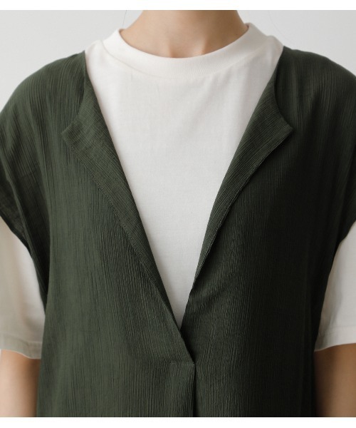 AZUL by moussy（アズールバイマウジー）の「LONG VEST SET ONEPIECE/ロングベストセットワンピース（ワンピース・レディース・ブラック/ダークグリーン/ライトブラウン・SMALL/MEDIUM）」の19枚目の写真