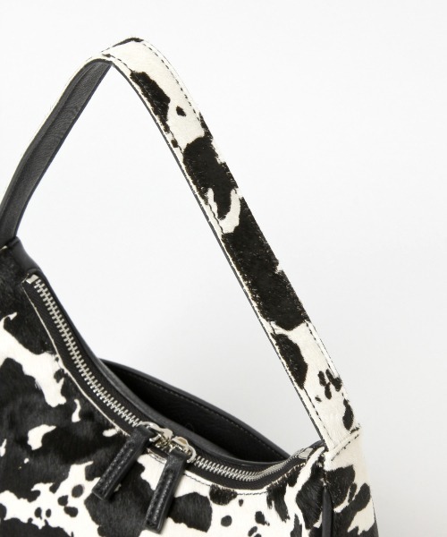 LOWRYS FARM（ローリーズファーム）の「ワンハンドルバッグ　236219（ハンドバッグ・レディース・ブラック系その他/ブラウン系その他・FREE）」の3枚目の写真