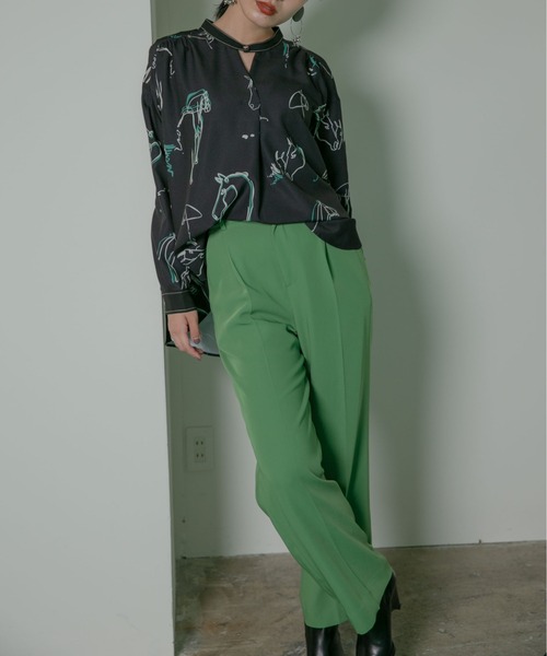 Eimee Law（エイミーロウ）の「Horse柄フロントタックBL（シャツ/ブラウス・レディース・ブラック/ベージュ・38）」の18枚目の写真