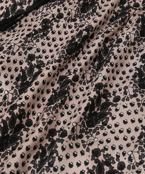 NE QUITTEZ PAS!(ヌキテパ)の「【ne Quittez pas】MODAL SATIN ETHNIC PRINT PANTS(その他パンツ・レディース・ベージュ/ブラウン・M)」の10枚目の写真