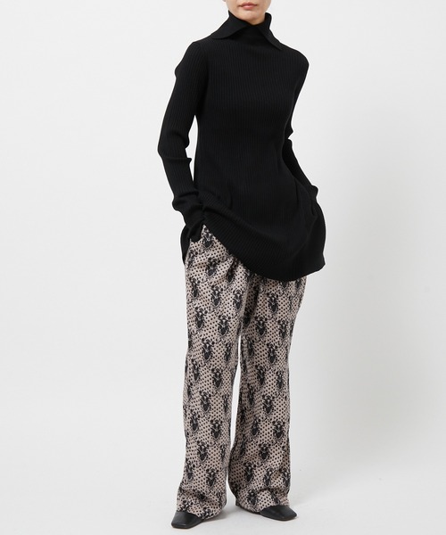 NE QUITTEZ PAS!(ヌキテパ)の「【ne Quittez pas】MODAL SATIN ETHNIC PRINT PANTS(その他パンツ・レディース・ベージュ/ブラウン・M)」の12枚目の写真