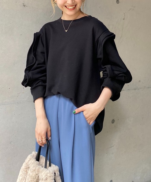 CAPRICIEUX LE'MAGE（カプリシューレマージュ）の「フリル袖スエット（Tシャツ/カットソー・レディース・ブラック/グレー/ライトベージュ・FREE）」の5枚目の写真