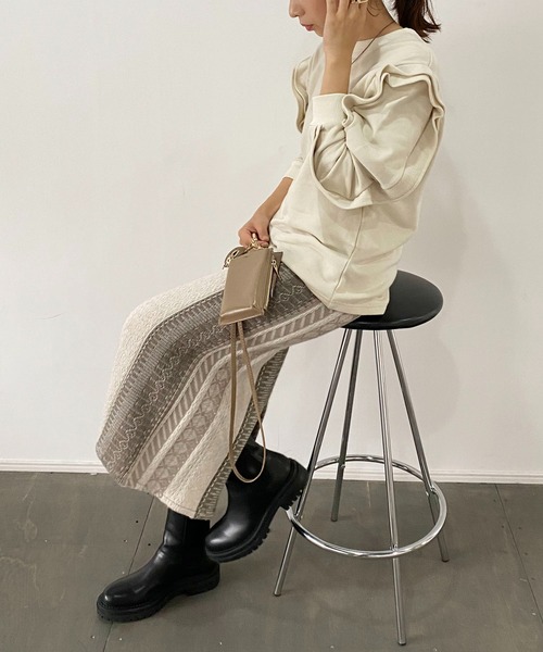 CAPRICIEUX LE'MAGE（カプリシューレマージュ）の「フリル袖スエット（Tシャツ/カットソー・レディース・ブラック/グレー/ライトベージュ・FREE）」の22枚目の写真