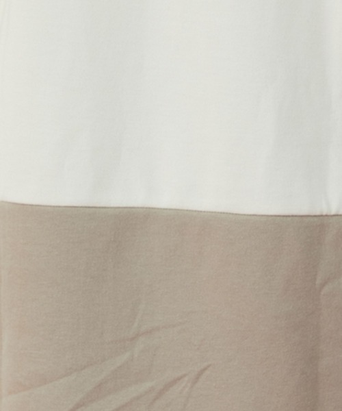 FRAPBOIS(フラボア)の「レイネックT カットソー(Tシャツ/カットソー・レディース・チャコールグレー/レッド/オフホワイト・1/2)」の4枚目の写真