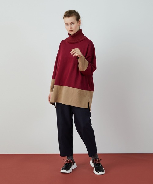 FRAPBOIS(フラボア)の「レイネックT カットソー(Tシャツ/カットソー・レディース・チャコールグレー/レッド/オフホワイト・1/2)」の6枚目の写真