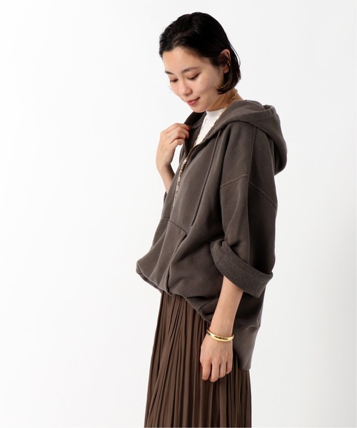 AP STUDIO（エーピーストゥディオ）の「SCENTOF ジップフーディー