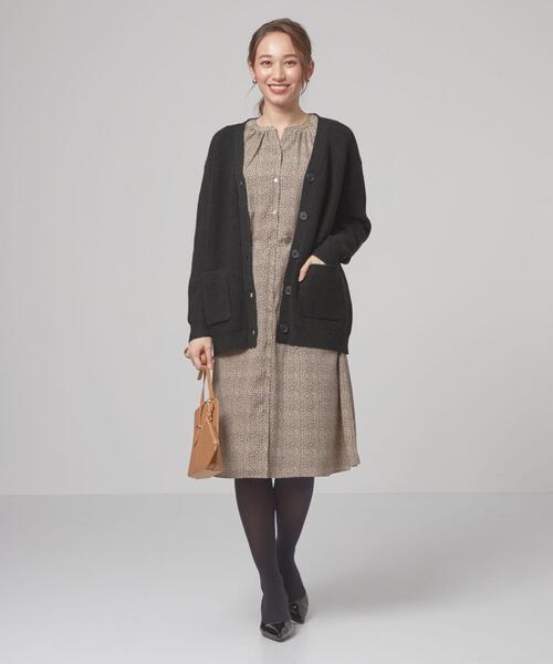 closet story（クローゼットストーリー）の「＜closet story（クローゼットストーリー）＞アゼ ミドル Vネック カーディガン（カーディガン/ボレロ・レディース・ブラック/ベージュ・FREE）」の8枚目の写真