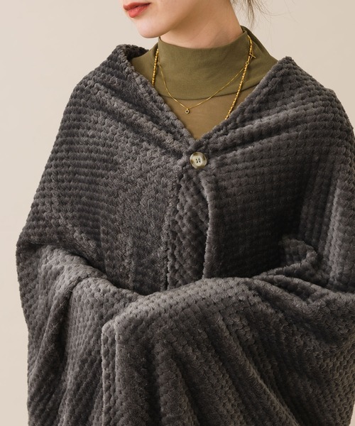 KATHARINE ROSS（キャサリンロス）の「【KATHARINE ROSS】CIRKEL 羽織れて落ちない ワッフルフリースブランケット WEB限定（ブランケット・レディース・ライトパープル/チャコールグレー/ライトブラウン・MEDIUM）」の11枚目の写真