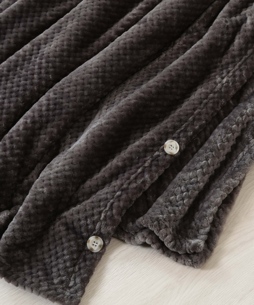 KATHARINE ROSS（キャサリンロス）の「【KATHARINE ROSS】CIRKEL 羽織れて落ちない ワッフルフリースブランケット WEB限定（ブランケット・レディース・ライトパープル/チャコールグレー/ライトブラウン・MEDIUM）」の6枚目の写真