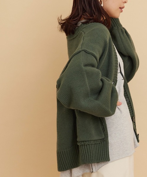 SALON adam et rope'（サロン アダム エ ロペ）の「【WEB限定】袖ボリュームニットカーディガン（カーディガン/ボレロ・レディース・オフホワイト/グリーン・FREE）」の20枚目の写真