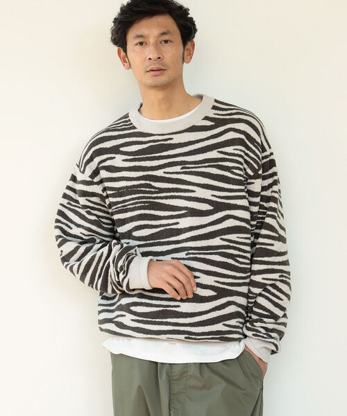 B:MING by BEAMS（ビーミングバイビームス）の「B:MING by BEAMS / アニマルジャカード クルーネックニット（ニット/セーター・メンズ・ベージュ/オフホワイト・SMALL/MEDIUM/LARGE/X-LARGE）」の3枚目の写真