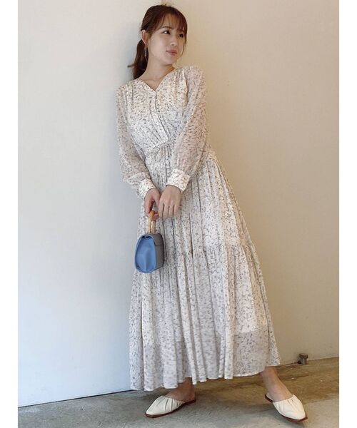 dazzlin（ダズリン）の「フリージアティアードワンピース（ワンピース・レディース・パープル/オレンジ/グリーン・FREE）」の8枚目の写真