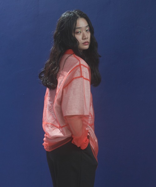 VACANCY（ヴァカンシー）の「シアーメッシュバンドカラーシャツ（シャツ/ブラウス・レディース・ブラック/オレンジ/ホワイト/ブルー・FREE）」の8枚目の写真