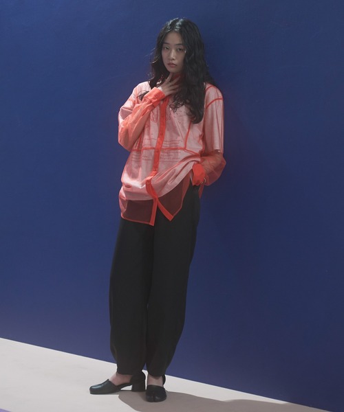 VACANCY（ヴァカンシー）の「シアーメッシュバンドカラーシャツ（シャツ/ブラウス・レディース・ブラック/オレンジ/ホワイト/ブルー・FREE）」の6枚目の写真